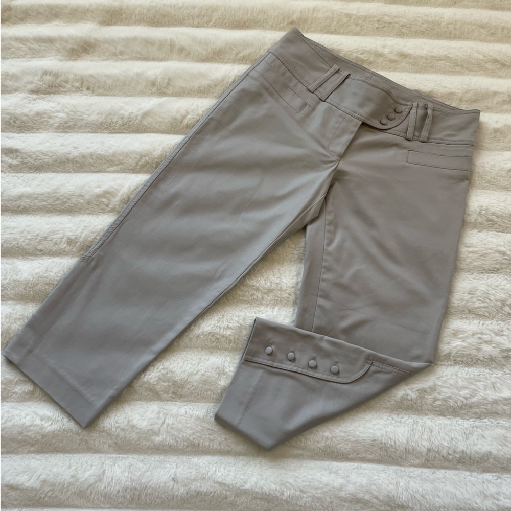 Caché crop pants.